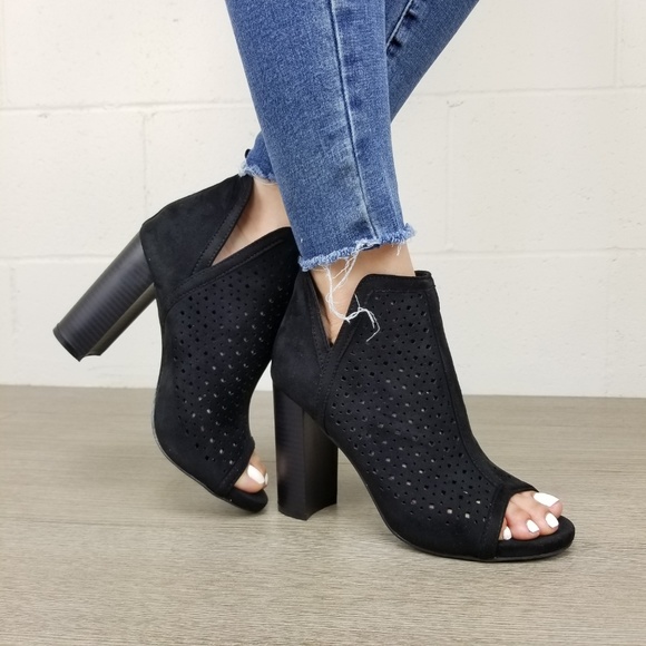 Perforated Block Heel Sandal Ankle Bootie - Picture 4 of 8